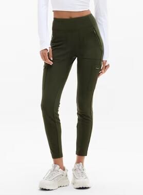 Athleta 6 Tall Headlands Hybrid Cargo Tight aspen olive outdoor athleisure hike